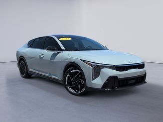 Used 2025 Kia K4 GT-Line w/ GT-Line Sunroof Package FWD video 2