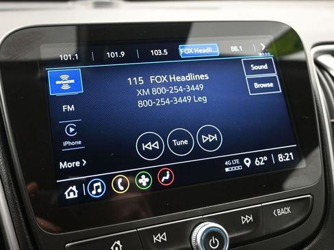 Used 2023 Chevrolet Malibu LT FWD image 18