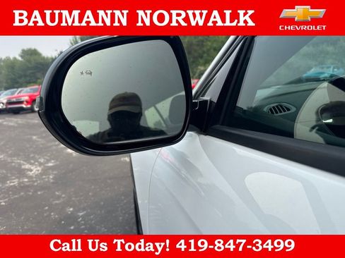 Used 2024 Buick Envista Sport Touring w/ Convenience I Package FWD image 14