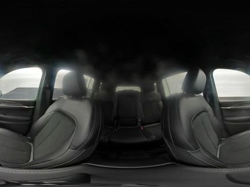 New 2026 Jeep Grand Cherokee L 4WD image 23