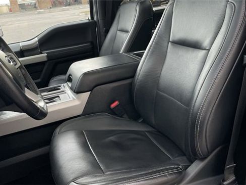 Used 2016 Ford F150 Lariat w/ Equipment Group 501A Mid image 11