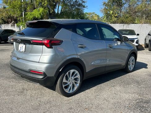 New 2027 Chevrolet Bolt LT w/ Comfort Package FWD image 7