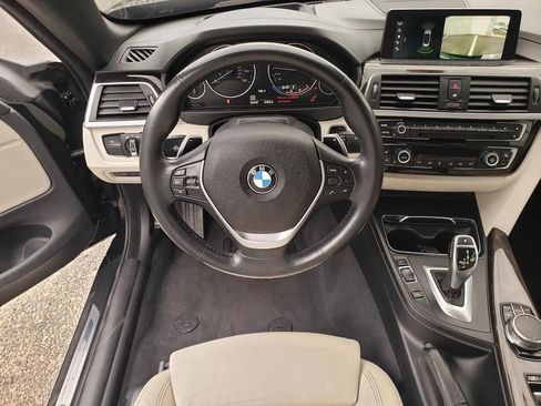 Used 2018 BMW 430i Convertible RWD image 18