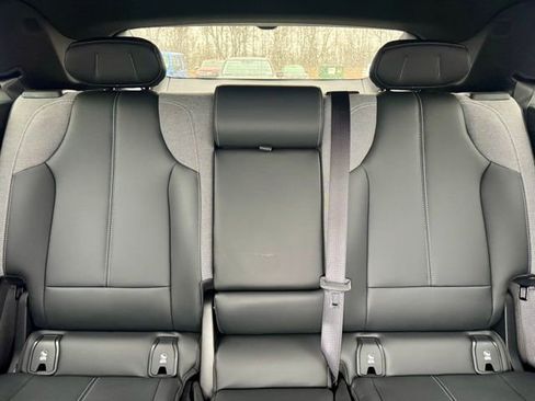 Used 2024 Cadillac Lyriq Tech AWD/4WD image 19