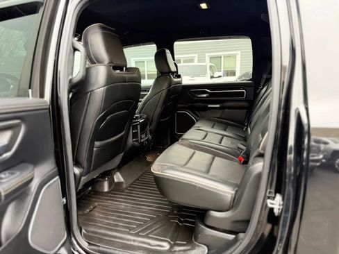 Used 2019 RAM 1500 Laramie image 33