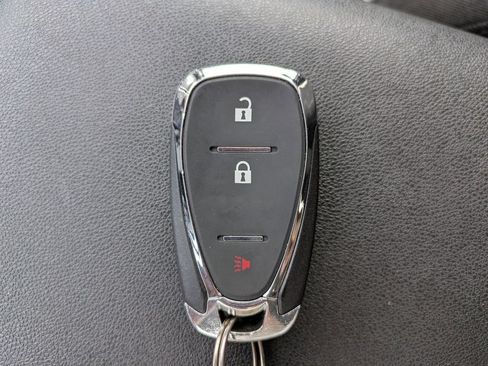 Used 2022 Chevrolet Equinox LT AWD/4WD image 28