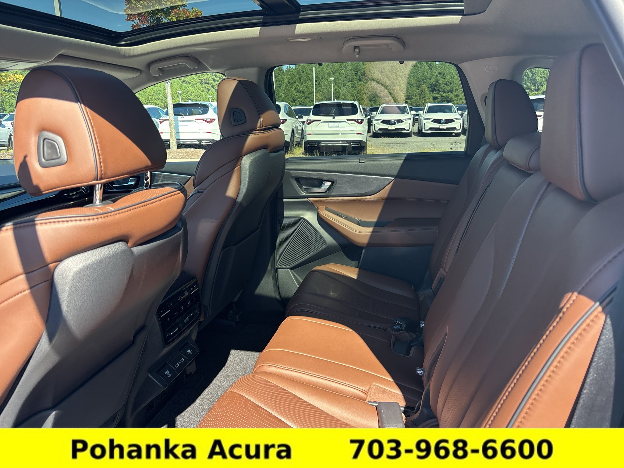 Used 2023 Acura MDX w/ Advance Package AWD/4WD image 22