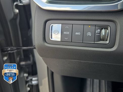 New 2026 GMC Acadia Elevation w/ Black Edition AWD/4WD image 23