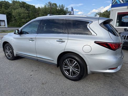 Used 2017 INFINITI QX60 Luxe w/ Premium Plus Package AWD/4WD image 3