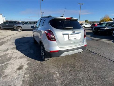 Used 2022 Buick Encore Preferred w/ Safety Package image 8