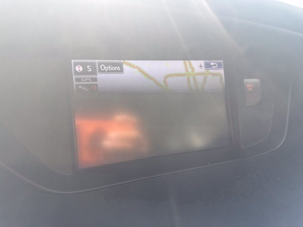 Used 2015 Lexus ES 350 w/ Luxury Package FWD image 2