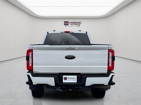 Used 2026 Ford F350 Lariat w/ Black Appearance Package image 6