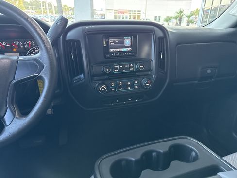 Used 2015 Chevrolet Silverado 1500 W/T RWD image 26