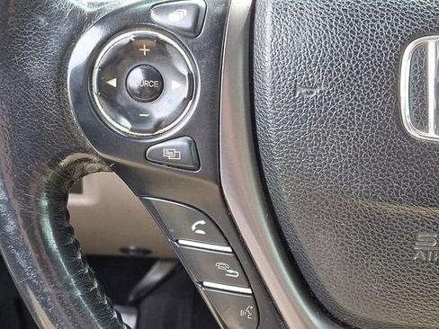 Used 2017 Honda Ridgeline RTL-T image 20
