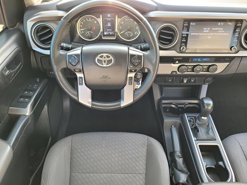Certified 2021 Toyota Tacoma SR5 image 11