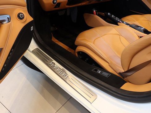 Certified 2022 Ferrari F8 Tributo image 80