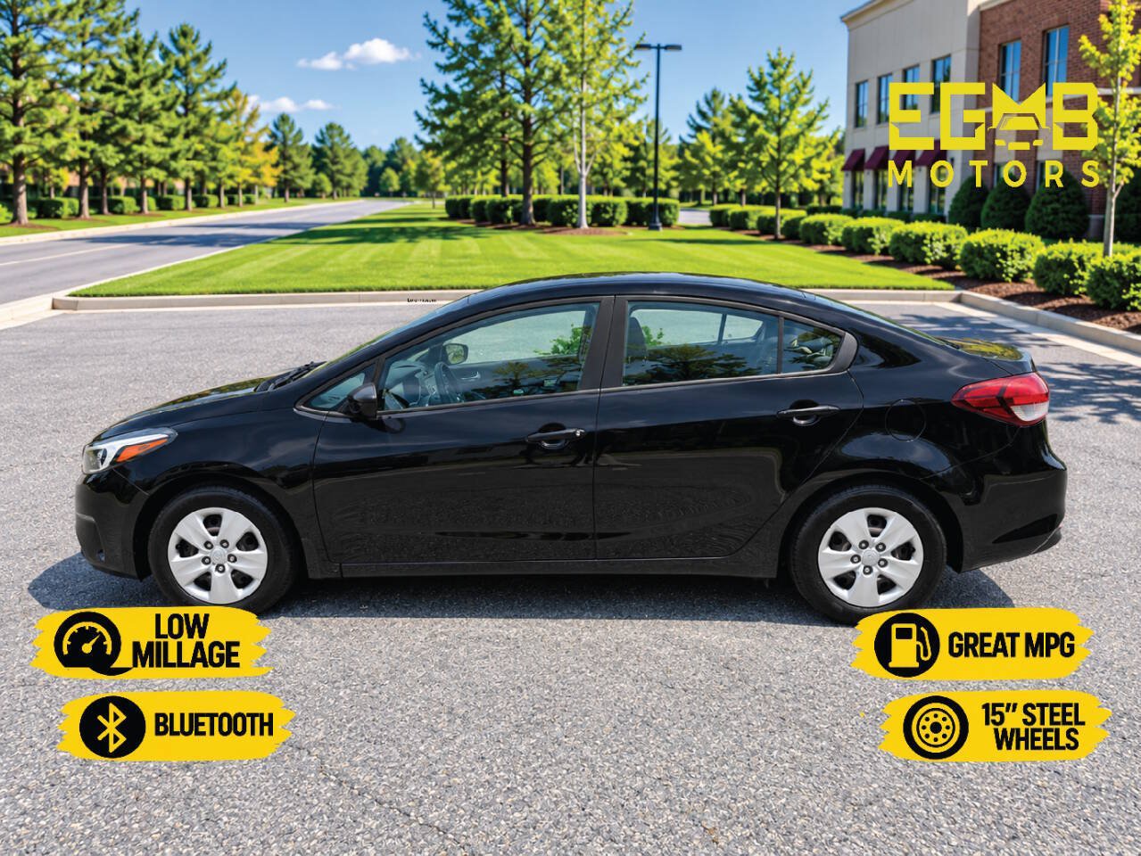 Used 2017 Kia Forte LX FWD image 2