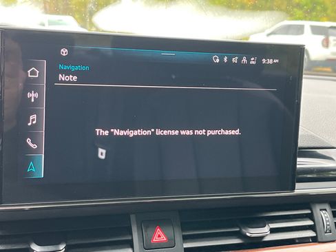 Used 2023 Audi A4 2.0T Premium w/ Convenience Package image 39