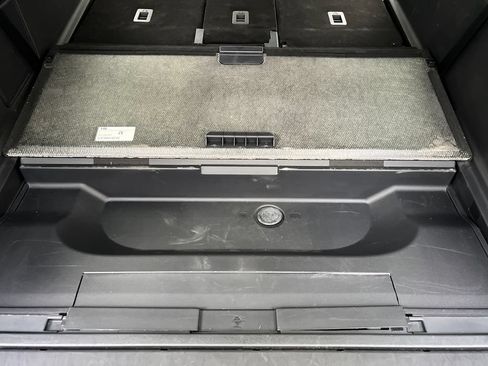 Used 2025 Ford Expedition Max Platinum AWD/4WD image 51
