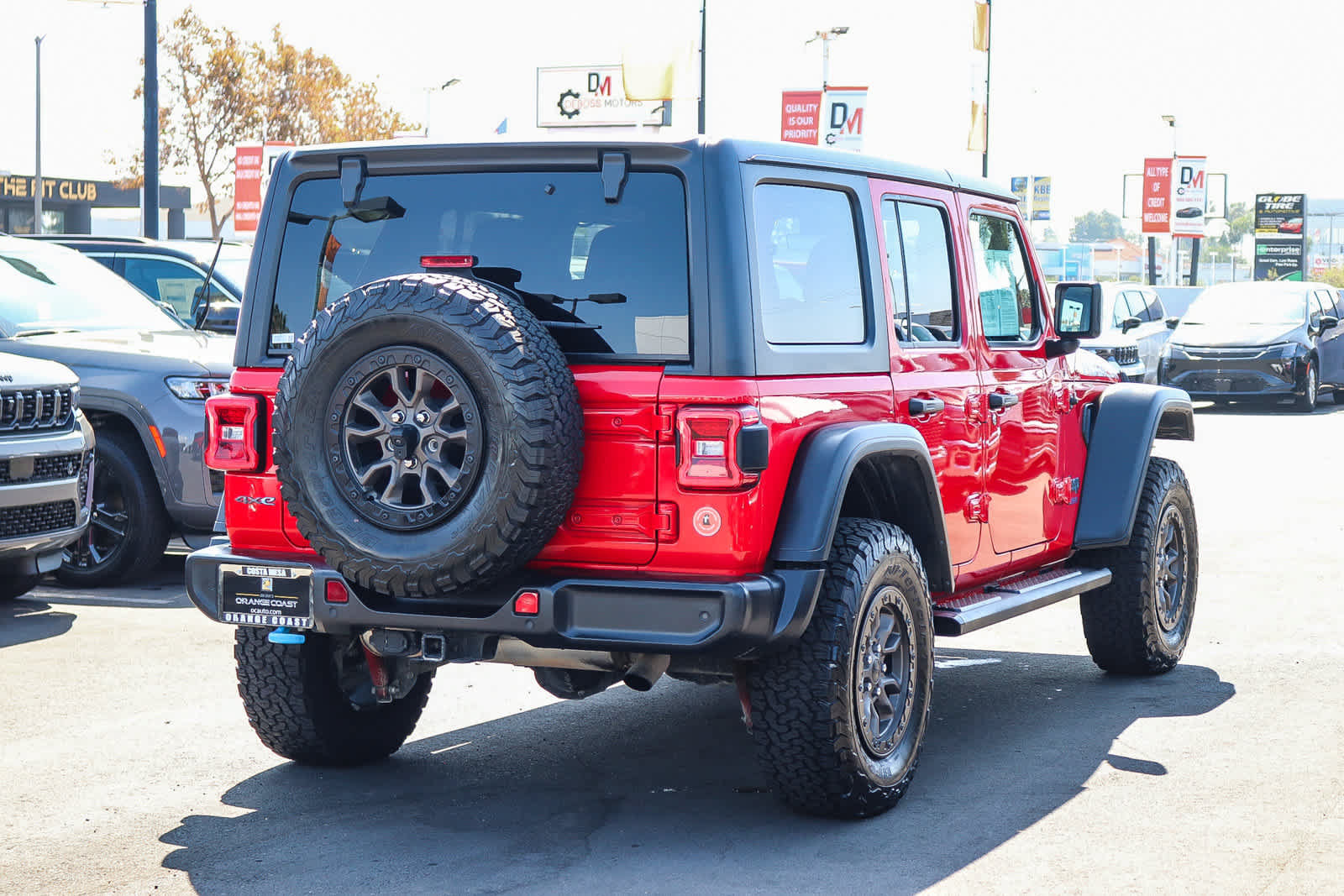 Used 2021 Jeep Wrangler Unlimited Rubicon 4xe w/ Cold Weather Group AWD/4WD image 4