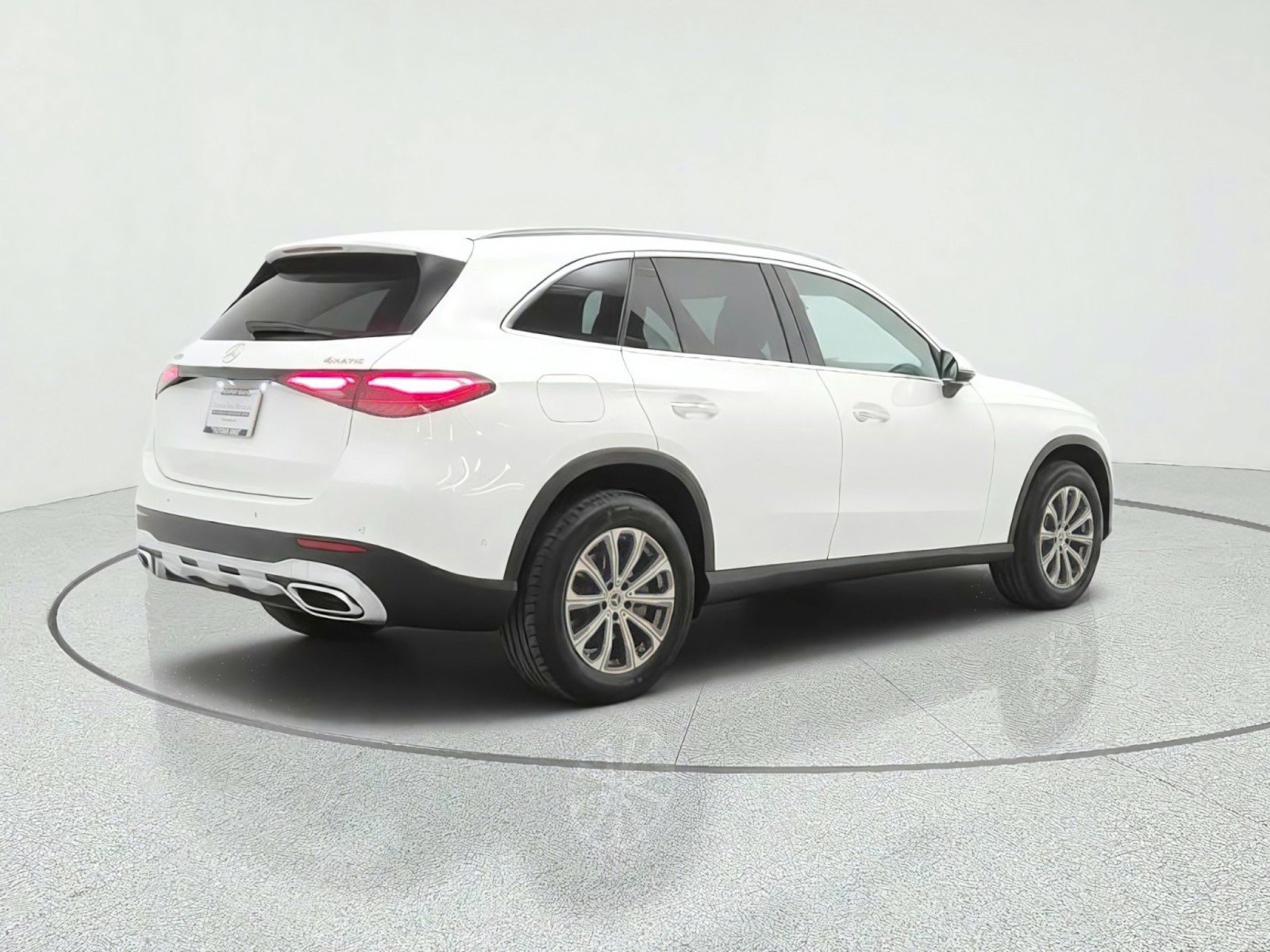 Certified 2026 Mercedes-Benz GLC 300 4MATIC image 5