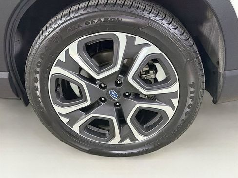 Used 2023 Subaru Ascent Limited image 36