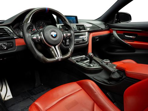 Used 2015 BMW M4 Coupe image 43