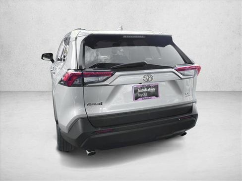 Used 2024 Toyota RAV4 XLE image 5