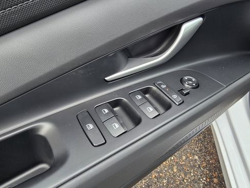 New 2026 Hyundai Elantra Blue image 24