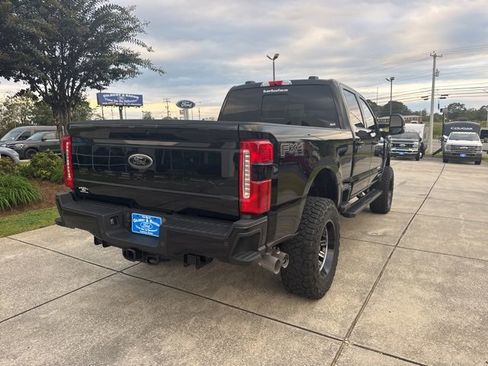 Used 2023 Ford F250 Lariat w/ Lariat Ultimate Package image 7