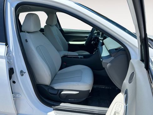 Used 2025 Hyundai Sonata SEL FWD image 24