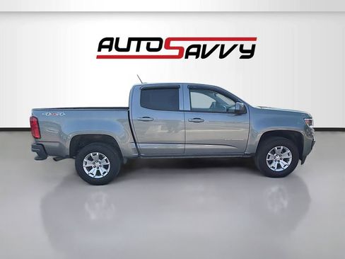 Used 2022 Chevrolet Colorado LT w/ LT Convenience Package AWD/4WD image 8