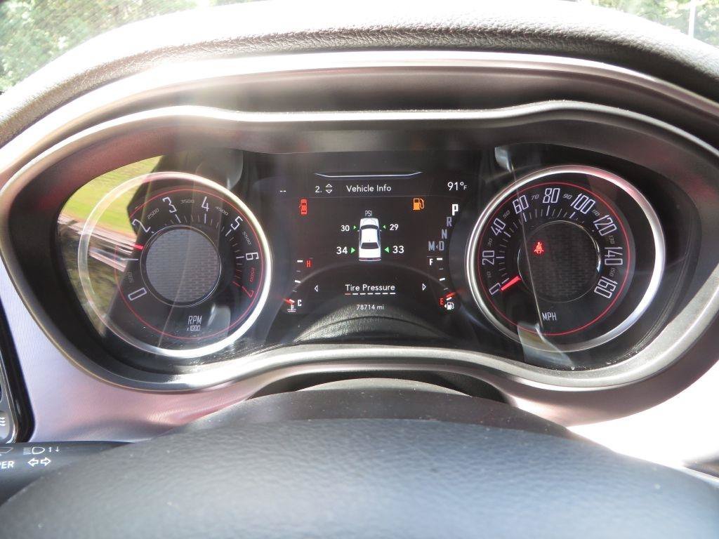 Used 2019 Dodge Challenger GT RWD image 16
