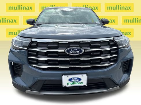 New 2026 Ford Explorer Active image 11