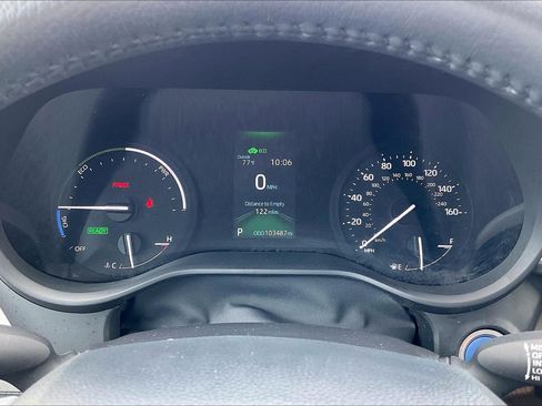 Used 2021 Toyota Sienna XLE FWD image 19