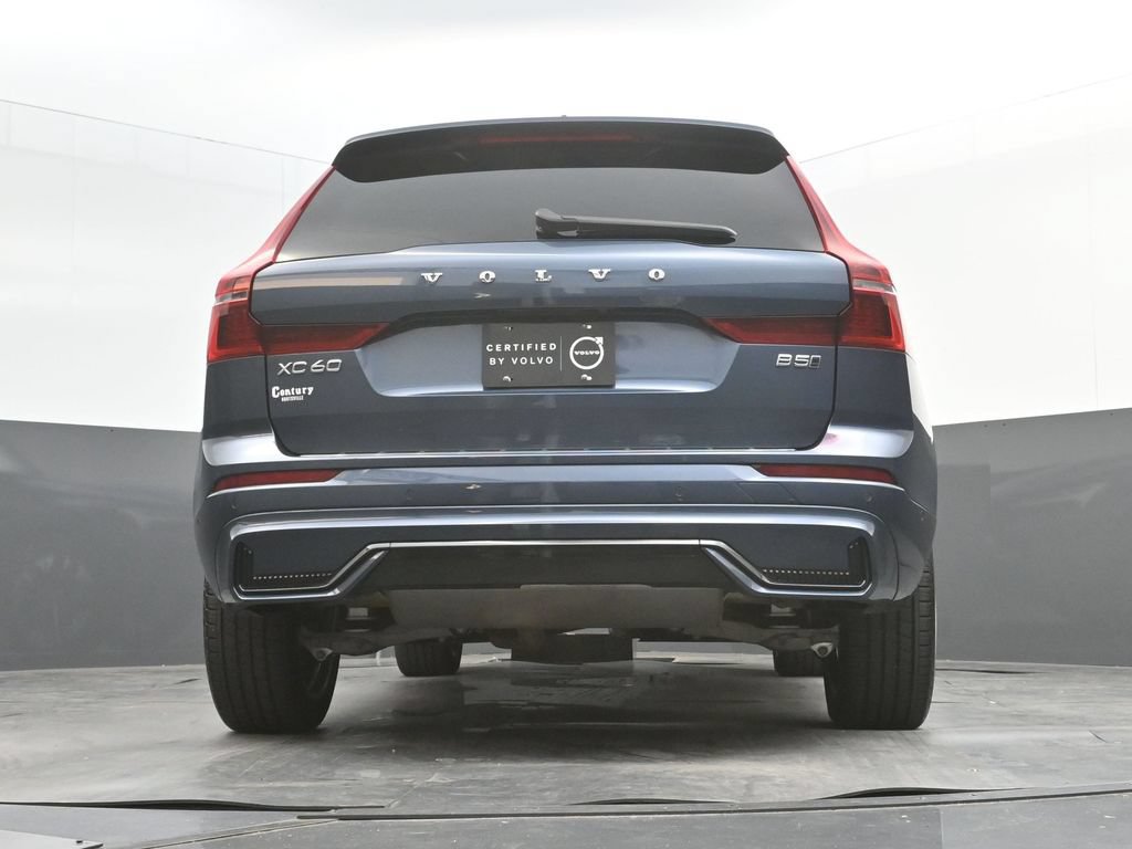 Certified 2026 Volvo XC60 B5 Plus AWD/4WD image 33