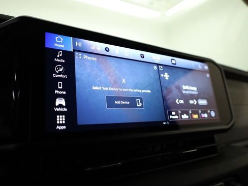 Used 2024 Jeep Wrangler Unlimited image 16