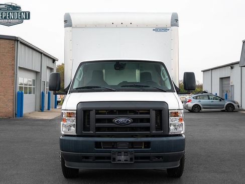 Used 2022 Ford E-450 and Econoline 450 Super Duty image 6