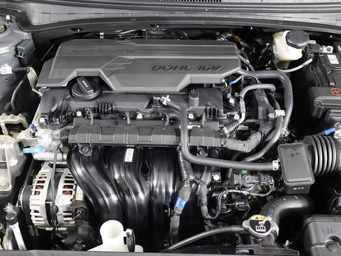 Used 2026 Hyundai Elantra SE w/ Cargo Package FWD image 15