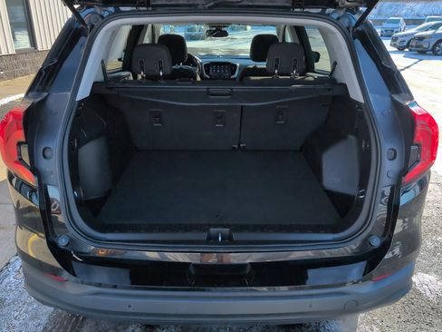 Used 2018 GMC Terrain SLE w/ Driver Convenience Package image 13