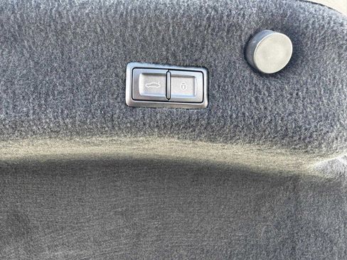 Used 2022 Bentley Continental GT image 59