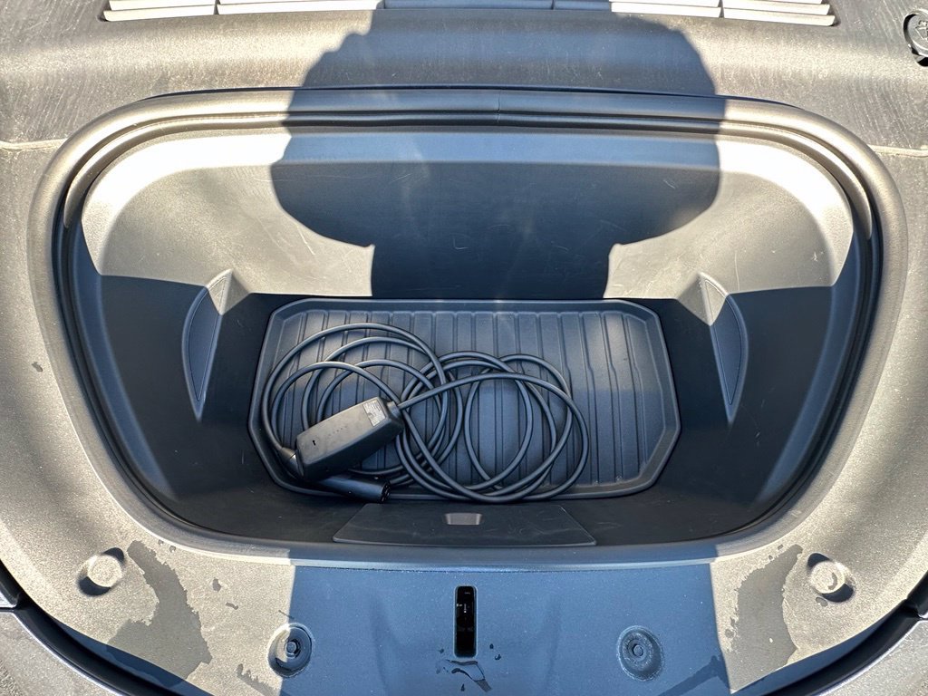 Used 2023 Tesla Model Y 2WD image 33