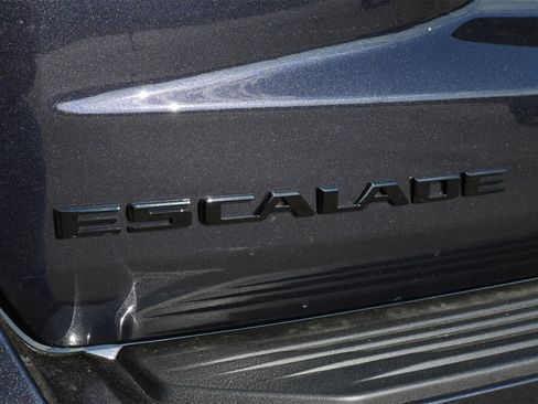 New 2025 Cadillac Escalade Sport Platinum w/ LPO, ONYX Package image 22