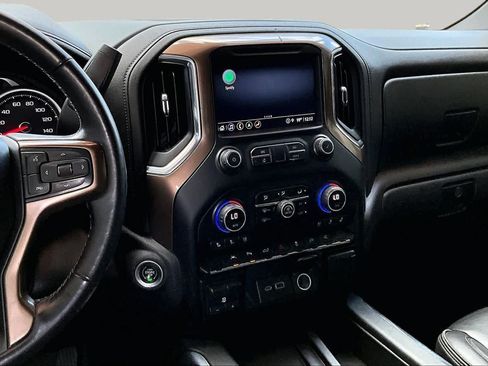 Used 2021 Chevrolet Silverado 1500 High Country w/ Technology Package AWD/4WD image 8