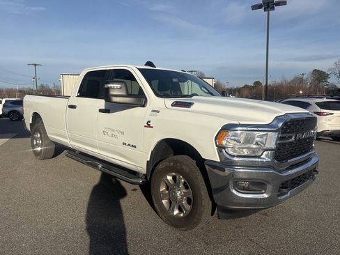 Used 2024 RAM 3500 Big Horn image 8