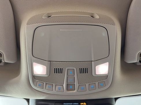 Used 2023 Ford Expedition Limited image 37