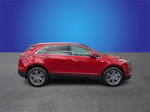New 2025 Cadillac XT5 Premium Luxury w/ Technology Package image 6