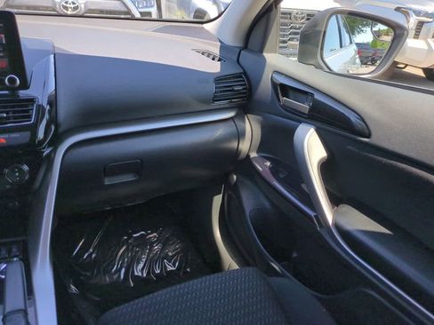 Used 2024 Mitsubishi Eclipse Cross LE AWD/4WD image 16
