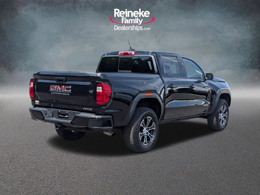 Used 2025 GMC Canyon AT4 w/ Technology Plus Package AWD/4WD image 6
