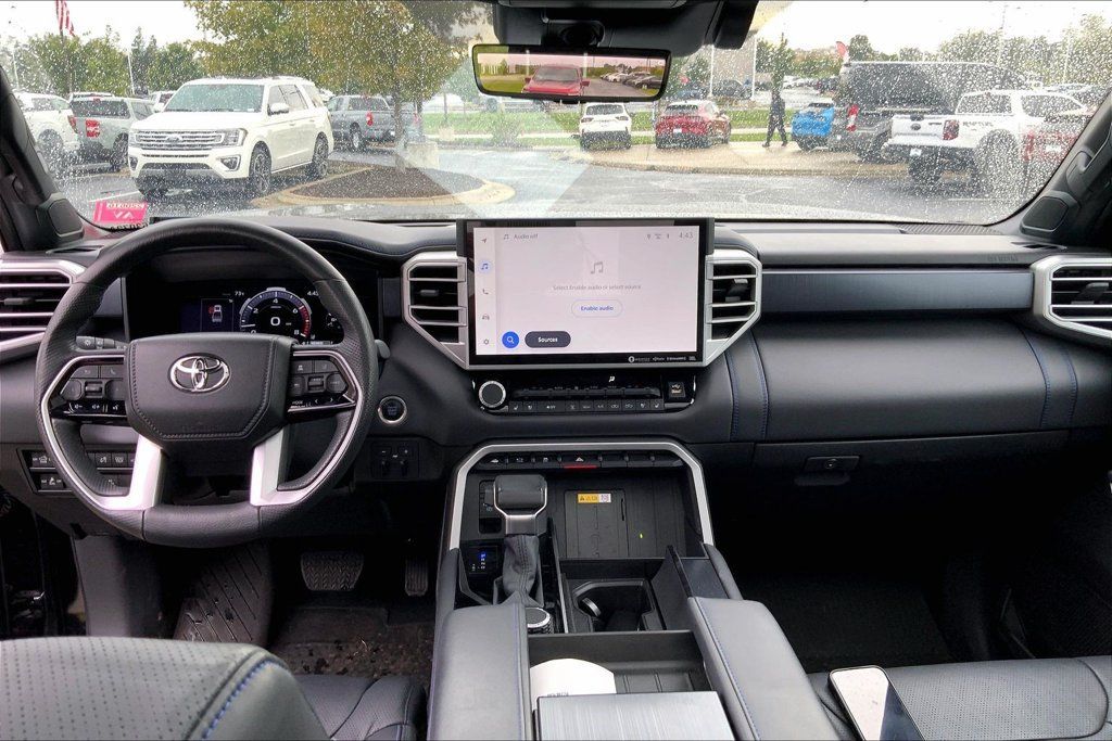 Used 2024 Toyota Tundra Platinum AWD/4WD image 10